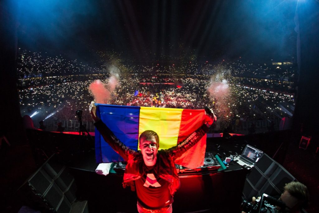 Imnul UNTOLD 2019, compus de Armin van Buuren. DJ-ul va avea la Cluj cel mai lung show din carieră