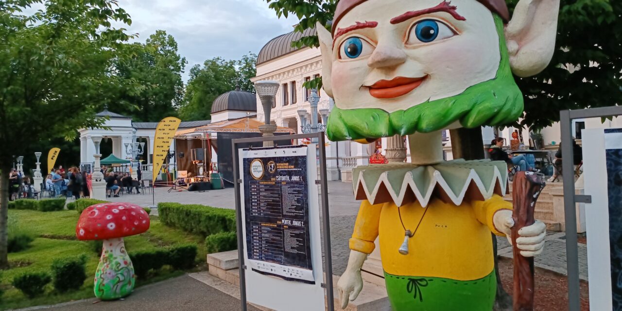 Teatru de păpuși, muzică și ateliere pentru copii în Parcul Central, la „1 iunie – Hai hui printre povești”