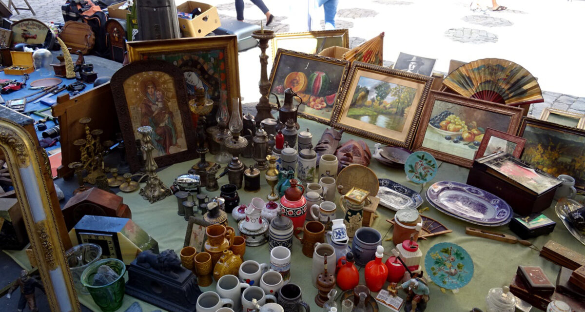 Peste 70 de artiști clujeni din mai multe domenii iau cu asalt Piața de vechituri Oser, pe care o transformă în cea mai mare galerie comună cu vânzare