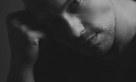 Actorul Dan Boldea, la debutul literar: „PLAYLIST: Gândurile unui actor”