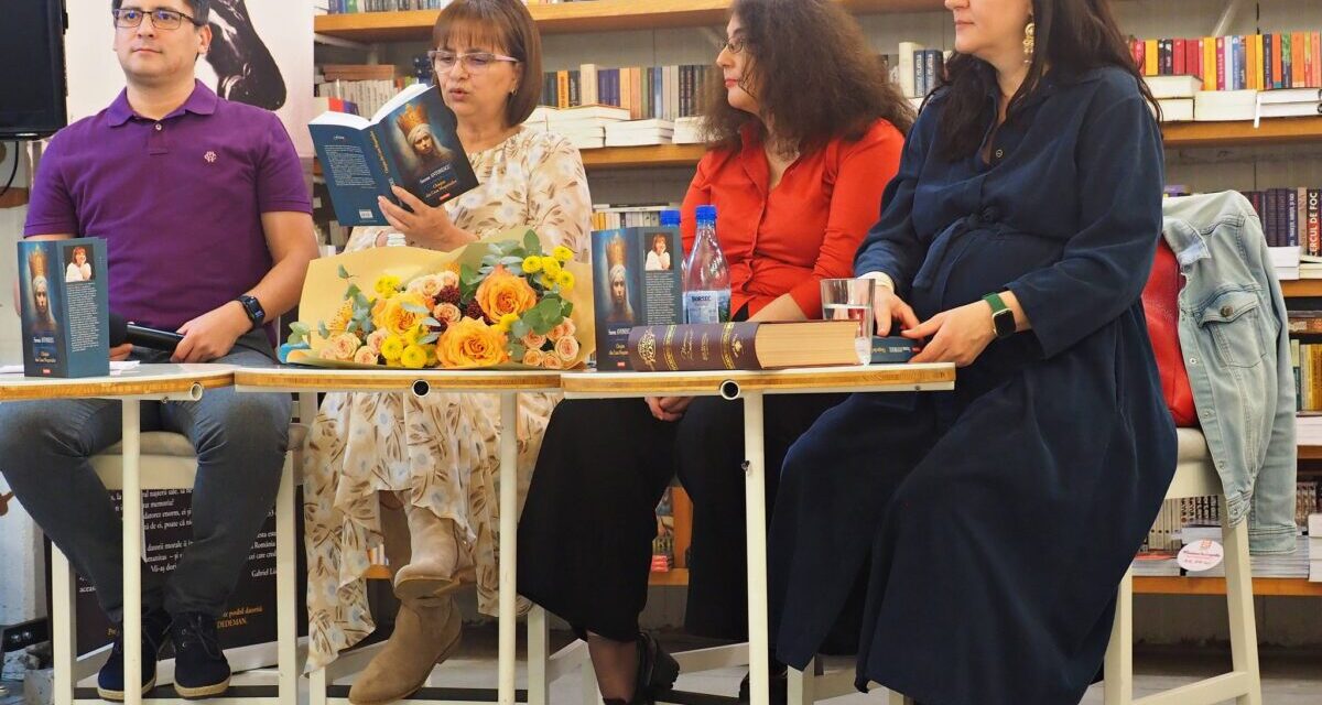 Scriitoarea Simona Antonescu  lansează la Cluj-Napoca cartea „Chiajna din Casa Mușatinilor”, despre femeile puternice din istoria îndepărtată