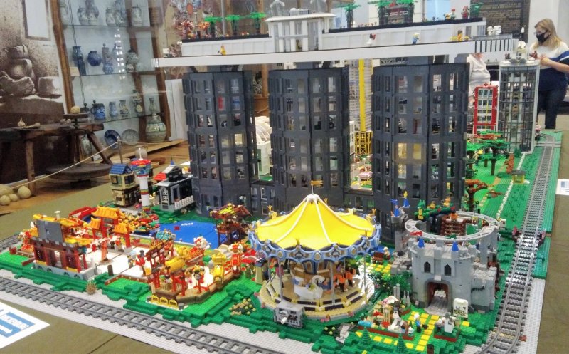 Cel mai mare eveniment dedicat fanilor LEGO®, din nou la Muzeul Etnografic al Transilvaniei