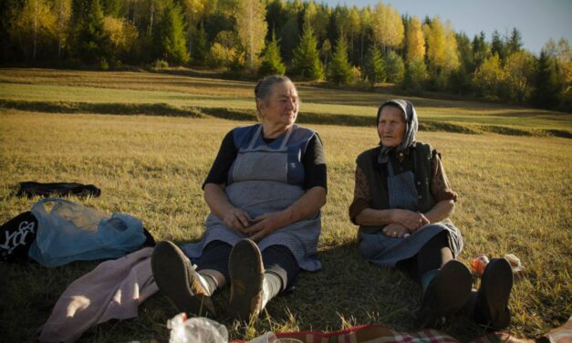 Proiecția specială a documentarului „Izvorul tinereții” / „Stream of Love”, la Cinema Victoria