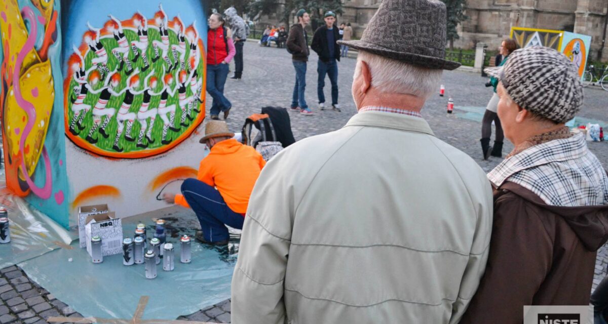 Unul din cele mai cunoscute nume din Street Art-ul românesc, IRLO, expune în galeria „PseudoDeus. Povestea Automatonului”, la Mushuroi Ceative Hub