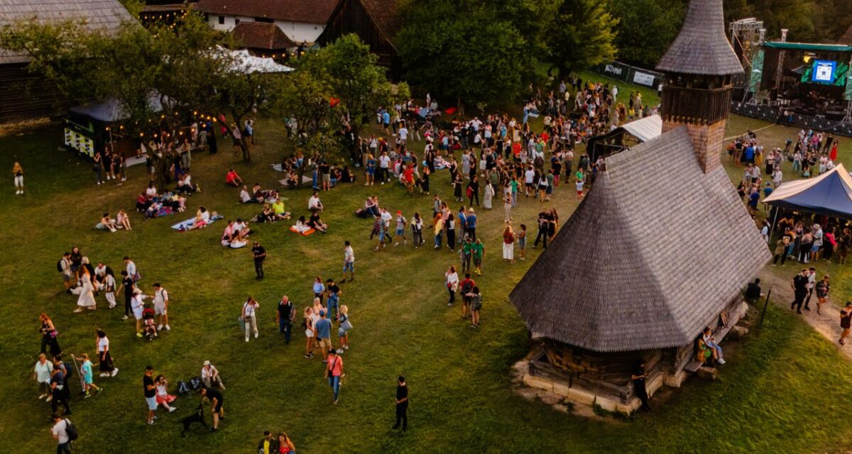 Jazz in the Park dă startul verii festivaliere, în 6 – 8 iunie 2025, la Cluj! Ibrahim Maalouf, Kokoroko, Biréli Lagrène și Alabaster DePlume, printre artiștii confirmați la ediția a 13-a