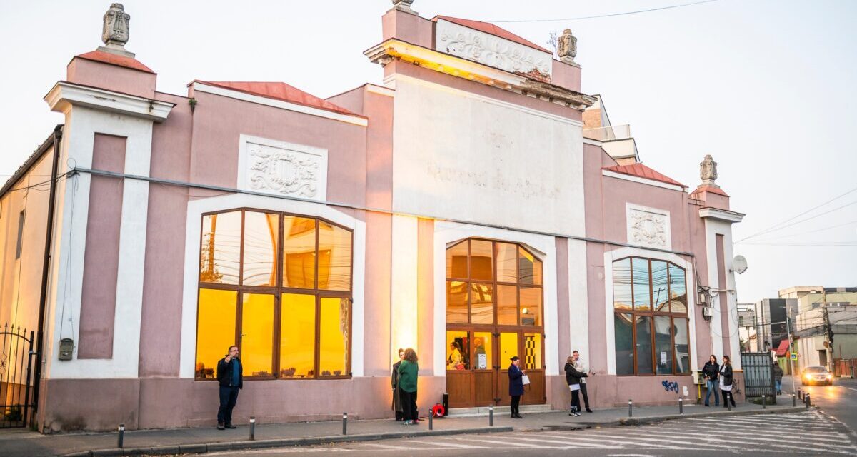 Fostul Cinematograf „Steaua Roșie”  își redeschide porțile sub forma unei case a muzicii în Cluj-Napoca. Noua ediție „Music Gallery” deschide „spațiul Edison – House of Music”