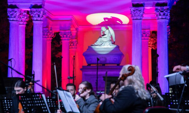 Concertul obișnuit de „Luminație”, din Cimitirul Central din Cluj-Napoca, susținut pentru al unsprezecelea an consecutiv
