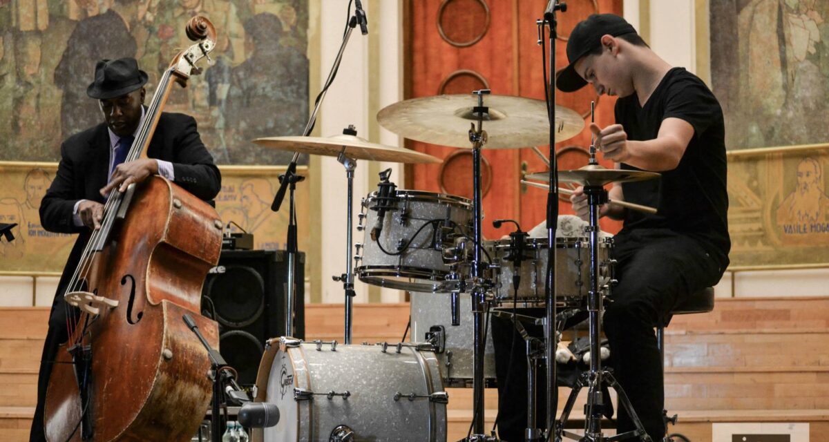 Transilvania Jazz Festival 2025 aduce vibrația „jazz”-ului internațional la Cluj-Napoca între 6 și 9 noiembrie. Festivalul are o extensie la Zalău. PROGRAMUL întreg al evenimentului