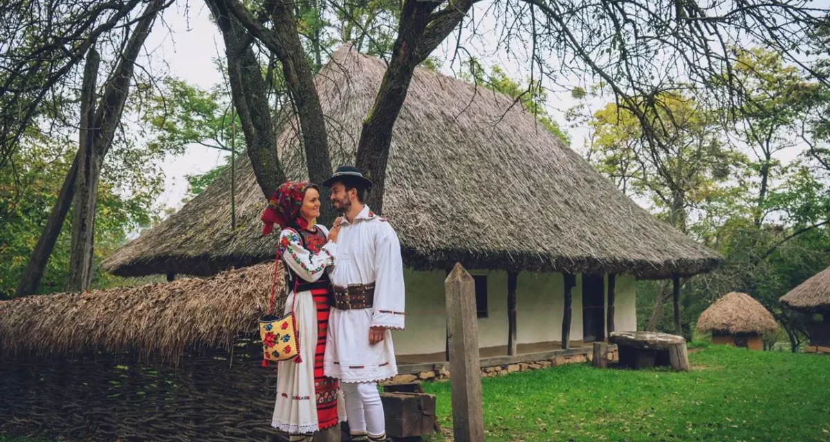 Festivalul Toamnei 2025: Prepararea silvoiței, a bucatelor tradiționale și alte obiceiuri vechi, în Parcul Etnografic din Cluj