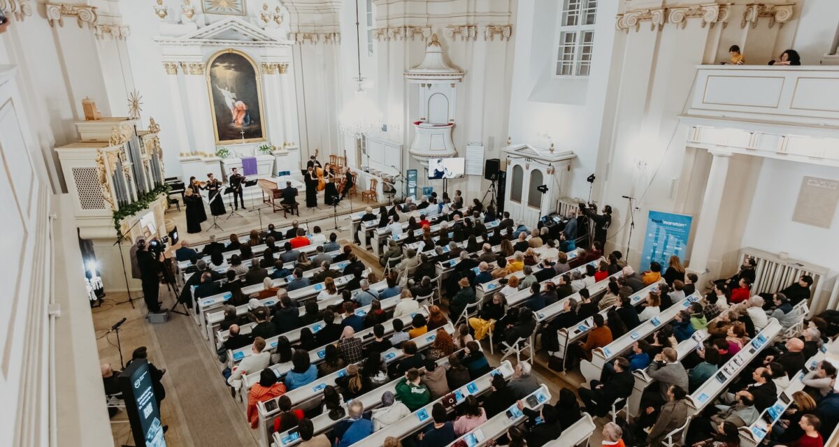 Maratonul „Bach”, ediția a V-a: o zi întreagă de muzică barocă în Biserica Evanghelică – Lutherană „Pietati”
