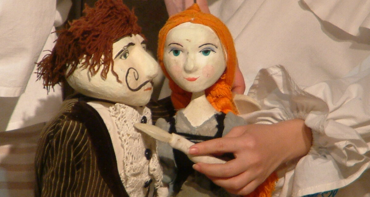 „Cenușăreasa” revine pe scena Teatrului de Păpuși „Puck”