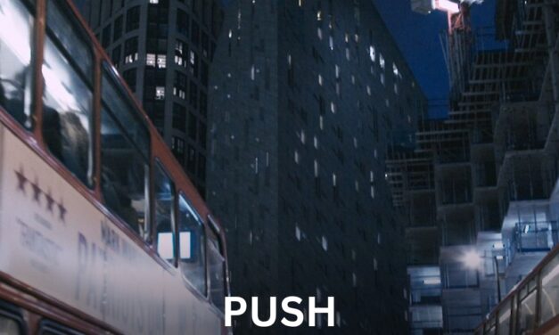 Documentarul „Push”, care vorbește despre creșterea excesivă a prețurilor locuințelor, proiectat la Cluj-Napoca, în cadrul UrbanEye Film Festival, în urma votului publicului