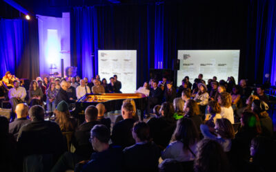 S-a redeschis Edison House of Music, după o investiție de 250.000 de euro. Prin proiectul organizatorilor Jazz in the Park fostul cinematograf „Steaua Roșie” prinde o nouă viață: cafenea – ziua, „cocktail bar” – seara și, ocazional – sală de concerte