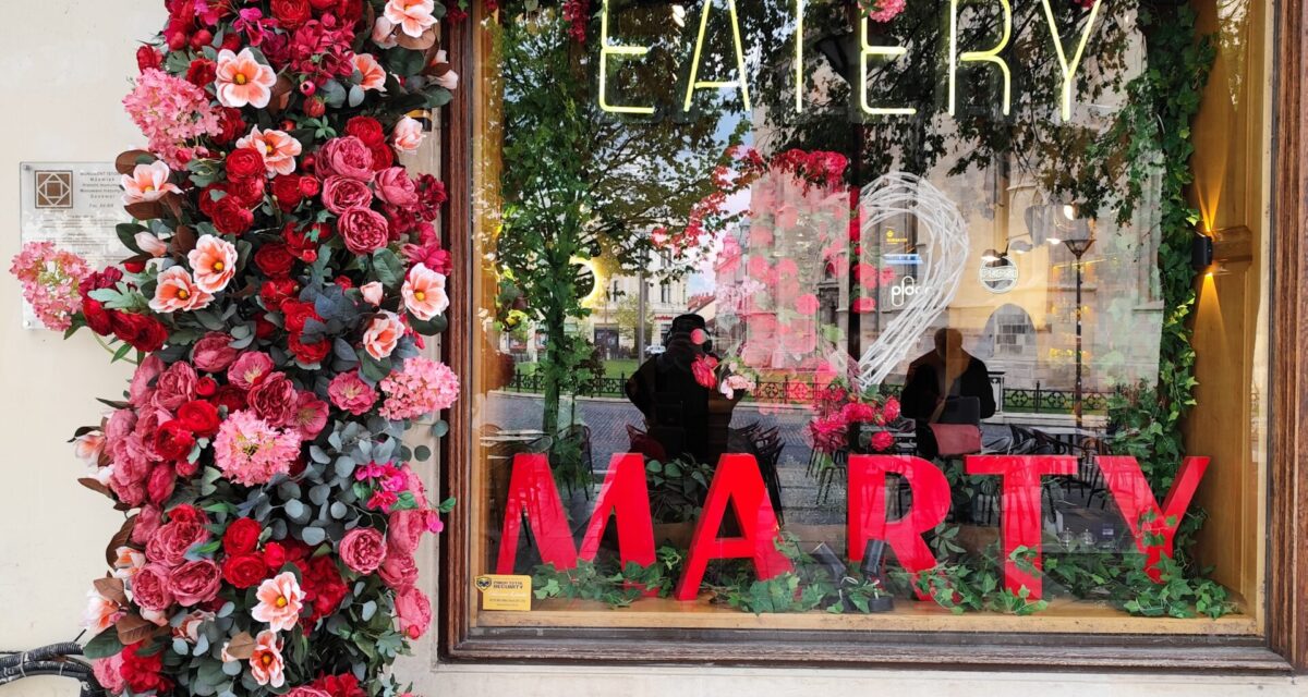 // FOTO // TOP 30 Evenimentar: Decorațiuni de primăvară-vară la Cluj-Napoca