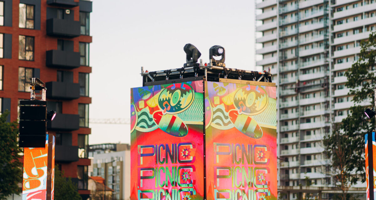 Clujul petrece tot weekendul la PICNIC Experience: daytime party, DJ sets și dans în Iulius Parc, între 25-27 septembrie. PROGRAMUL scenei muzicale